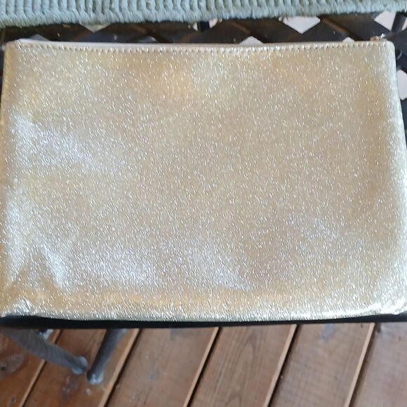 Kate Spade - Picture 3 of 4